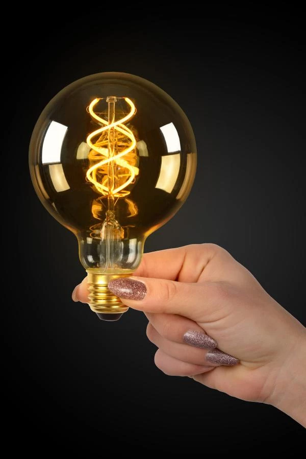 Lucide G95 - Filament lamp - Ø 9,5 cm - LED Dimb. - E27 - 1x5W 2200K - Amber - sfeer 1